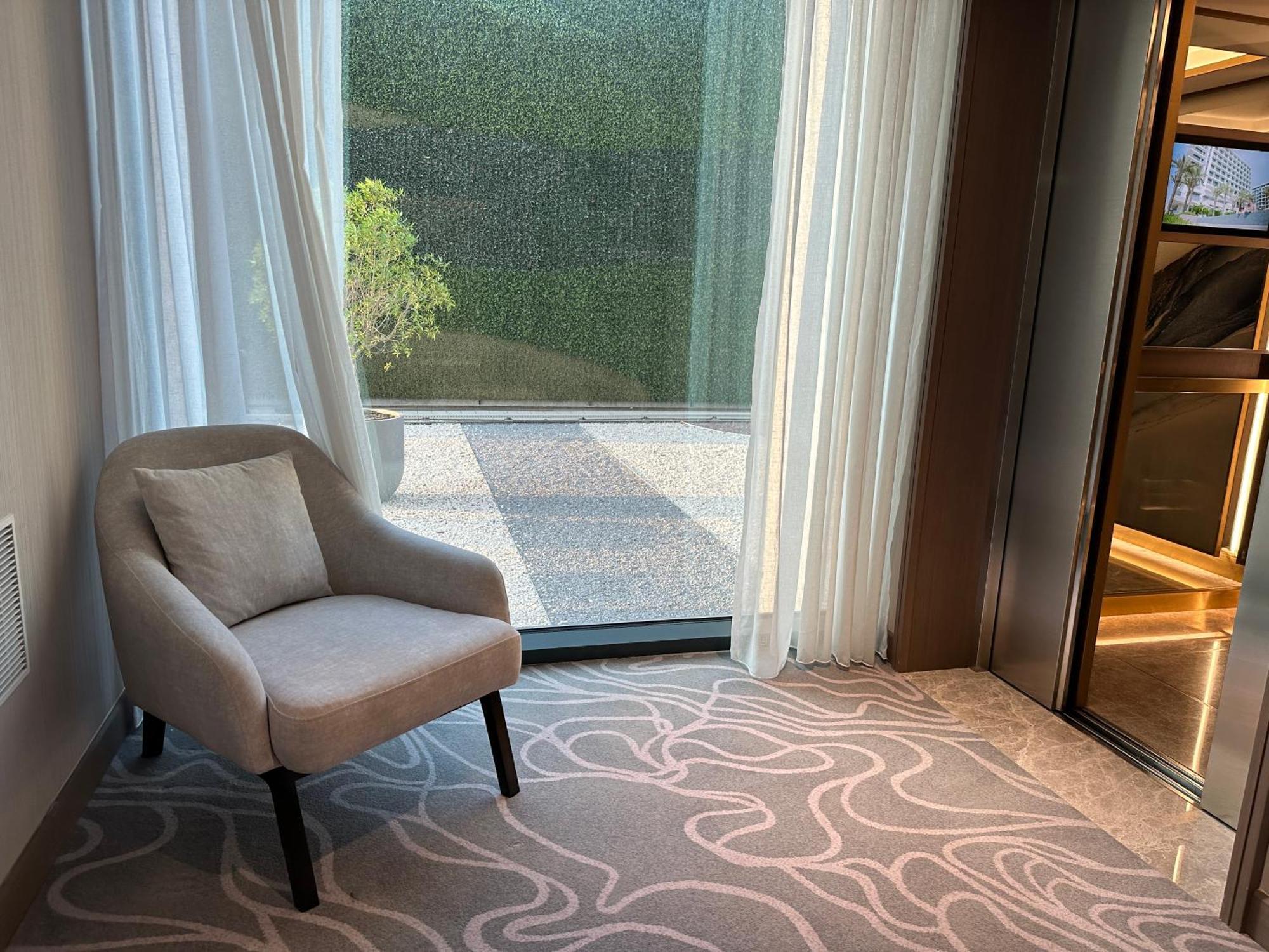 Address Bahrain Apartment